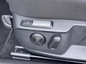 Volkswagen Passat (2022) thumbnail 8