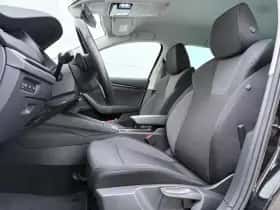 Škoda Octavia (2023) thumbnail 5