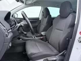 Škoda Karoq (2019) thumbnail 5