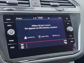 Volkswagen Tiguan thumbnail 11