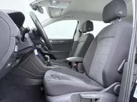 Volkswagen Tiguan thumbnail 5