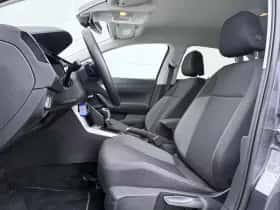 Volkswagen Polo (2024) thumbnail 5