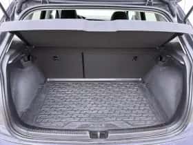 Volkswagen Polo (2024) thumbnail 9