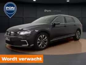 Volkswagen Passat thumbnail 11