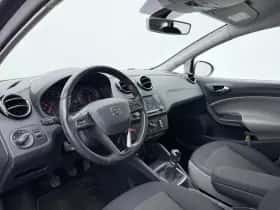 SEAT Ibiza (2016) thumbnail 4