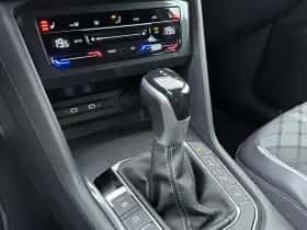Volkswagen Tiguan (2022) thumbnail 14