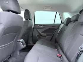 Škoda Kamiq (2023) thumbnail 8