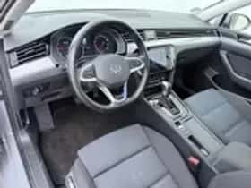 Volkswagen Passat (2022) thumbnail 12