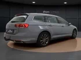 Volkswagen Passat (2022) thumbnail 14