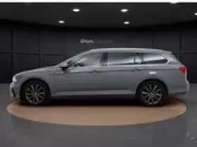 Volkswagen Passat (2022) thumbnail 15