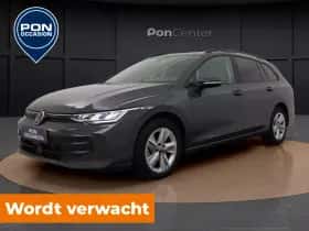 Volkswagen Golf (2024) thumbnail 2