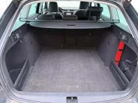 Škoda Octavia (2020) thumbnail 9
