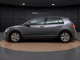 Volkswagen Golf (2017) thumbnail 7