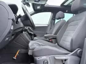Volkswagen Tiguan (2017) thumbnail 5