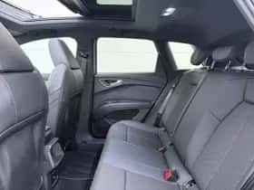 Audi Q4 e-tron (2024) thumbnail 8