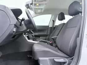 Volkswagen Polo (2019) thumbnail 5