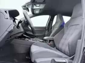 Volkswagen Golf (2023) thumbnail 14