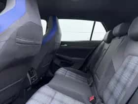 Volkswagen Golf (2023) thumbnail 8