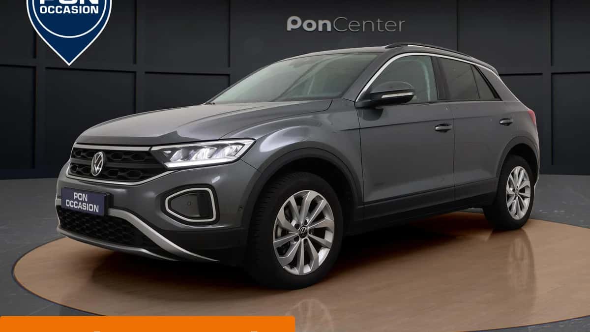 Volkswagen T-Roc (2024) — foto 1