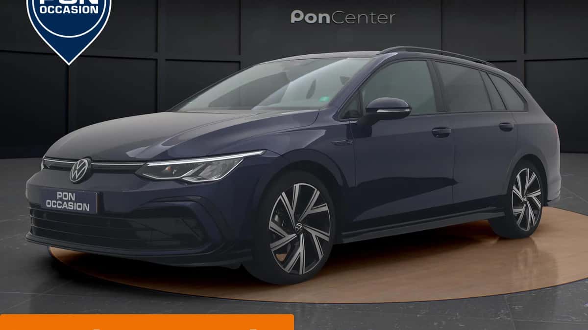 Volkswagen Golf (2024) — foto 1