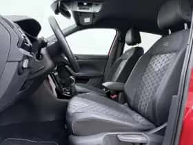 Volkswagen T-Cross (2024) thumbnail 5