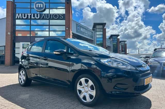 Ford Fiesta (2009) thumbnail 1