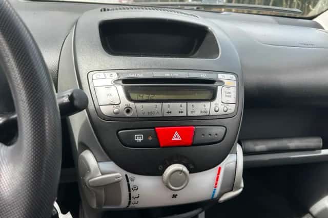 Toyota Aygo (2007) thumbnail 6