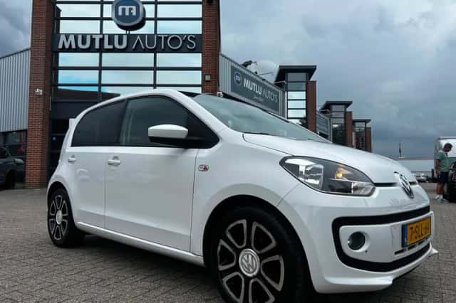 Volkswagen Up! (2013) thumbnail 1