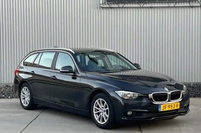 BMW 3-Serie (2016) thumbnail 1