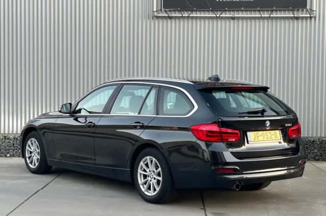 BMW 3-Serie (2016) thumbnail 3