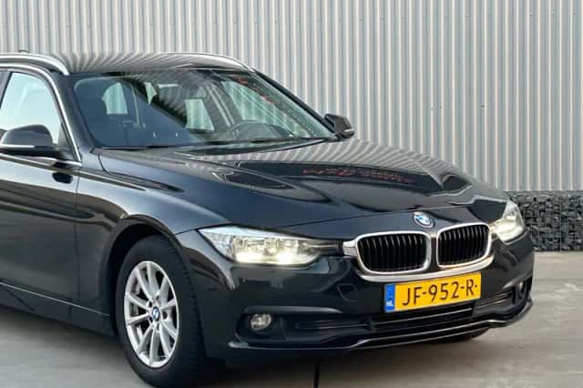 BMW 3-Serie (2016) thumbnail 5