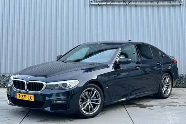 BMW 5-Serie (2018) thumbnail 2