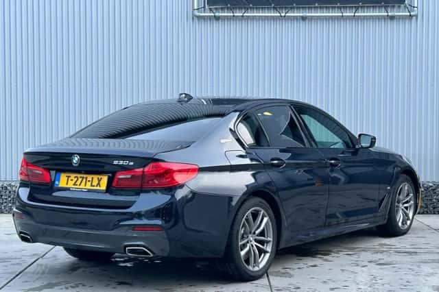 BMW 5-Serie (2018) thumbnail 4