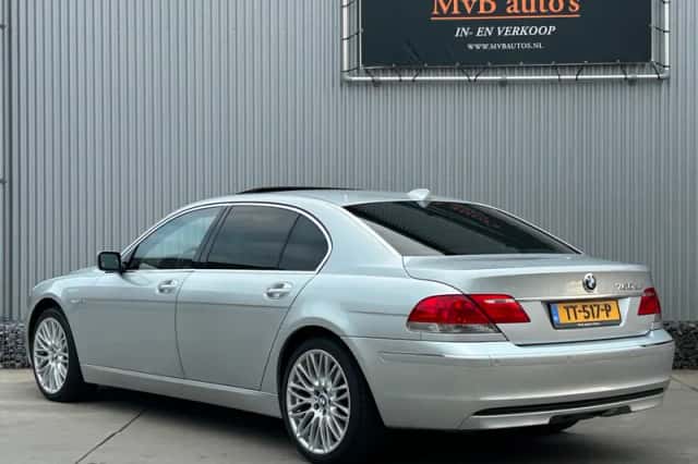 BMW 7-Serie (2007) thumbnail 3