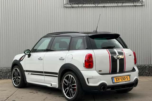 MINI Countryman (2012) thumbnail 3