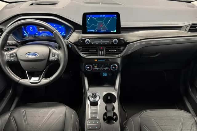 Ford Kuga (2021) thumbnail 4