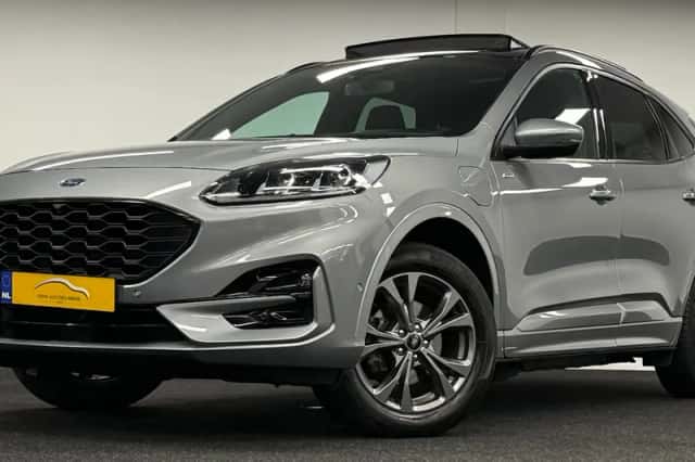 Ford Kuga (2022) thumbnail 1