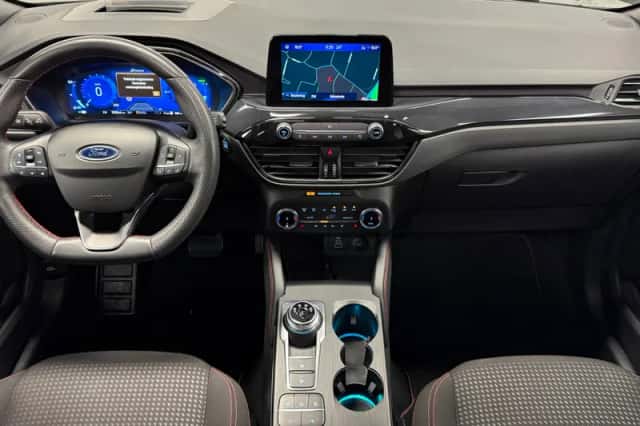 Ford Kuga (2022) thumbnail 6