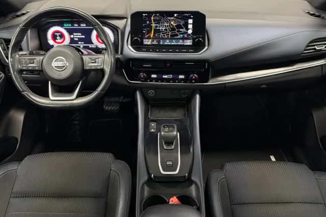 Nissan Qashqai (2021) thumbnail 4