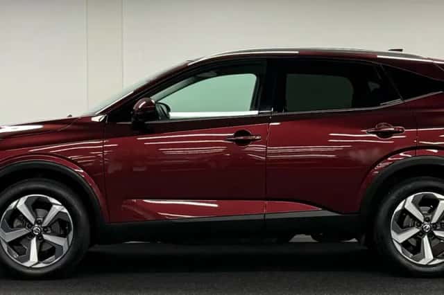 Nissan Qashqai (2022) thumbnail 4