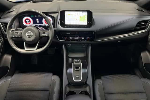 Nissan Qashqai (2021) thumbnail 3