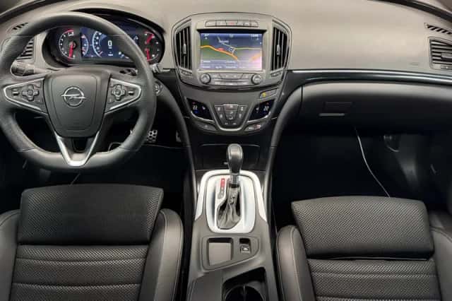 Opel Insignia (2015) thumbnail 2