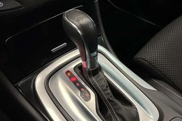 Opel Insignia (2015) thumbnail 5