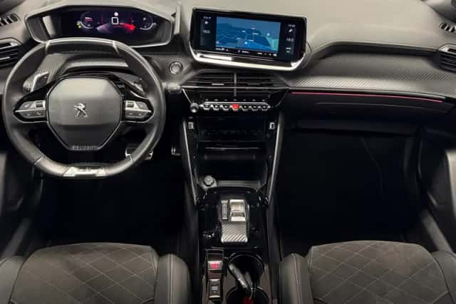 Peugeot 2008 (2022) thumbnail 3