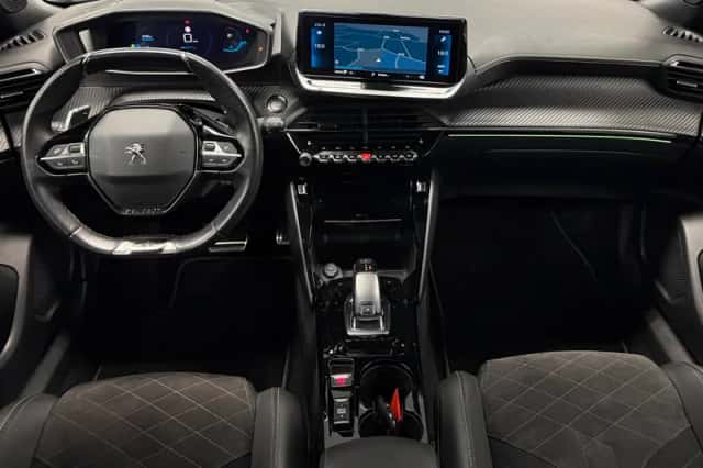 Peugeot 2008 (2022) thumbnail 3