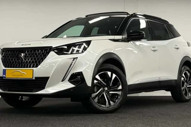 Peugeot 2008 (2022) thumbnail 1