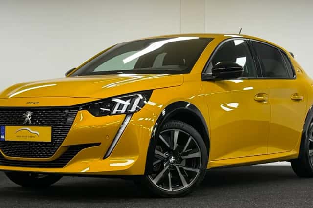Peugeot 208 (2022) thumbnail 1
