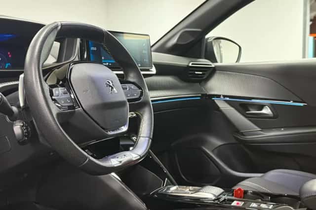 Peugeot 208 (2022) thumbnail 5