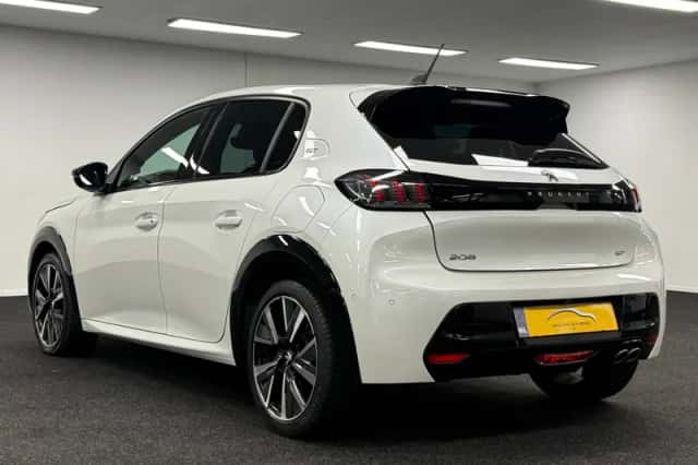 Peugeot 208 (2022) thumbnail 6