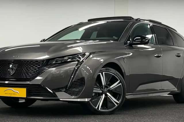 Peugeot 308 (2023) thumbnail 1